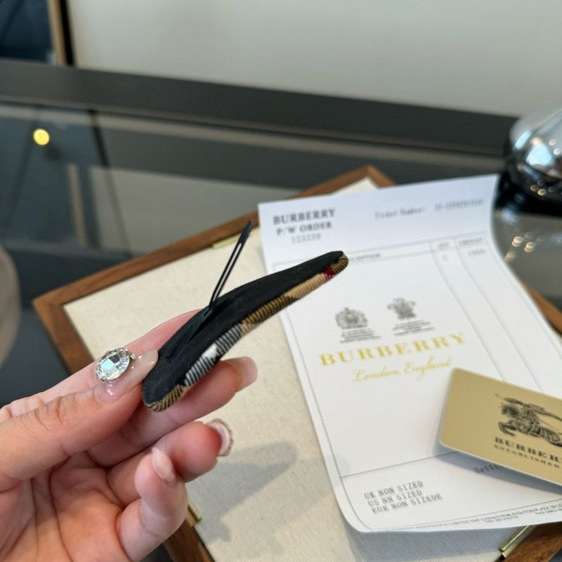 Burberry Hair Clips wholesale