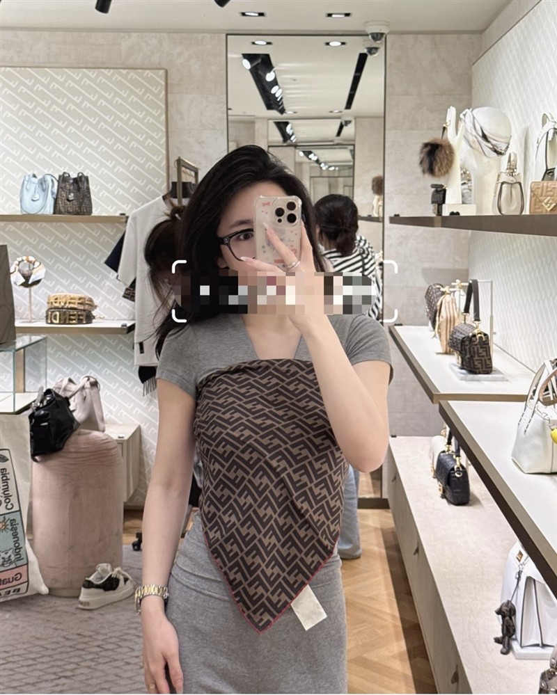 Fendi Scarves wholesale