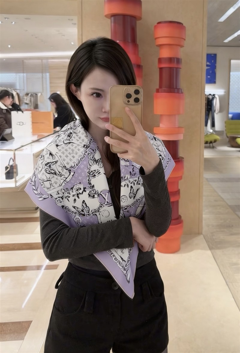 LV Scarves wholesale