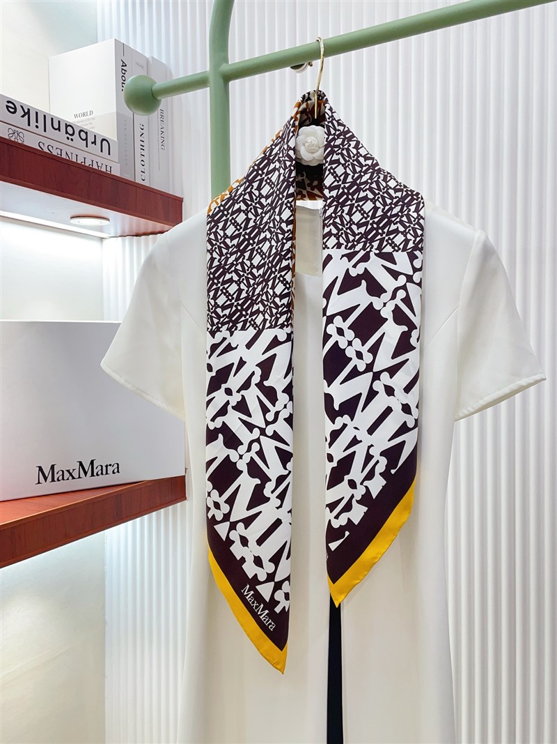MaxMara Scarves wholesale