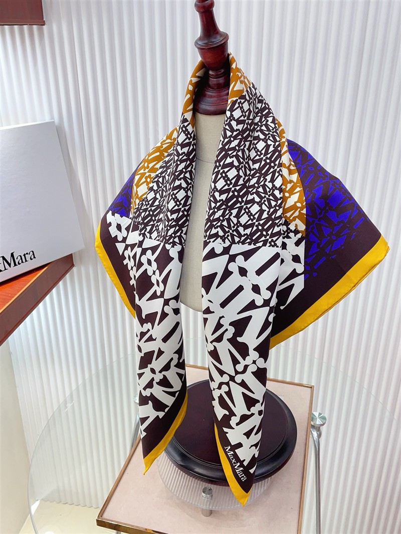MaxMara Scarves wholesale