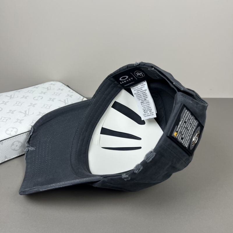 OAKLEY Headband wholesale