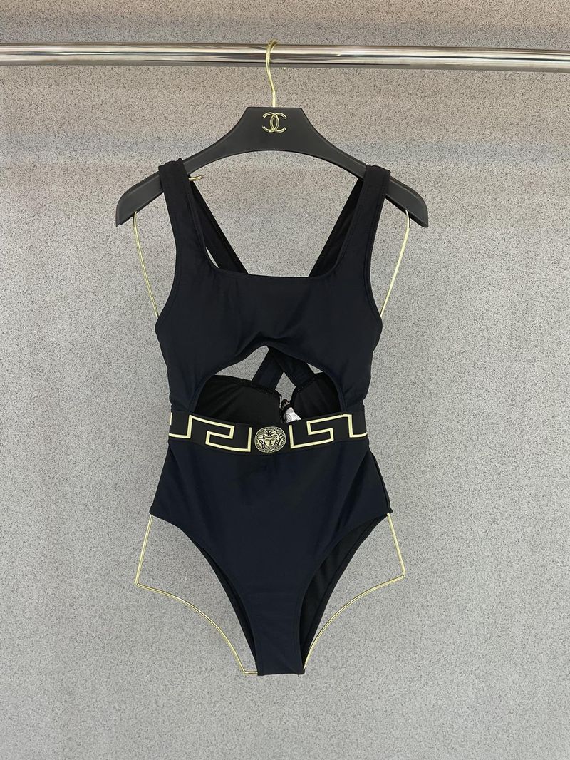 Versace Swimwear 297884 Wholesale